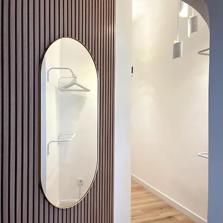 Arya Apartament *